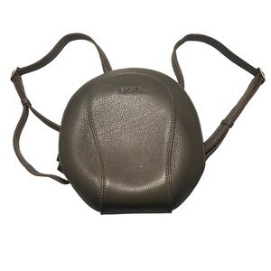 UGG Pebbled Leather Backpack in Taupe— GENTLY CARRIED & GORGEOUS!!!